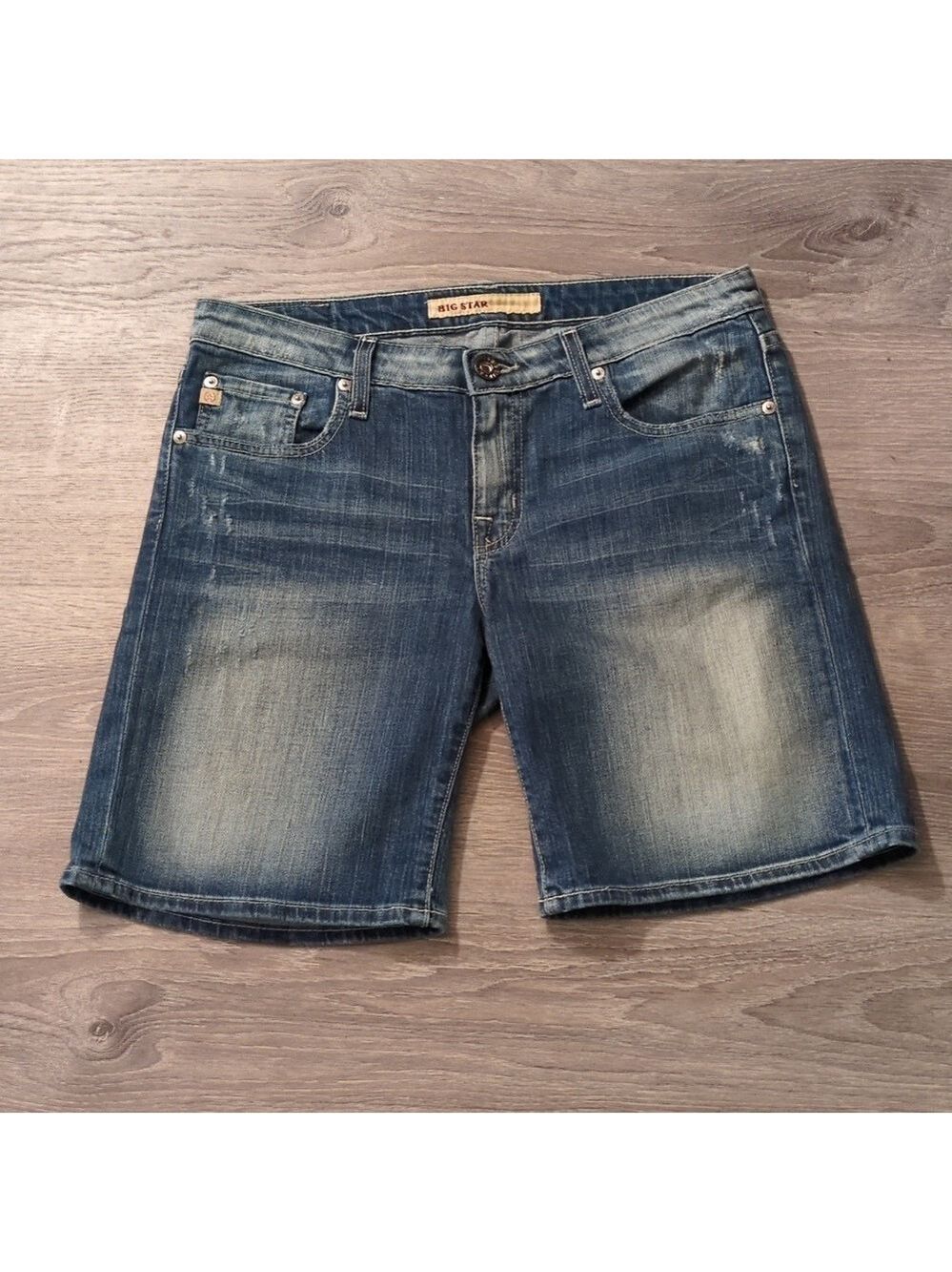 Big Star Distressed Bermuda Shorts Size 31